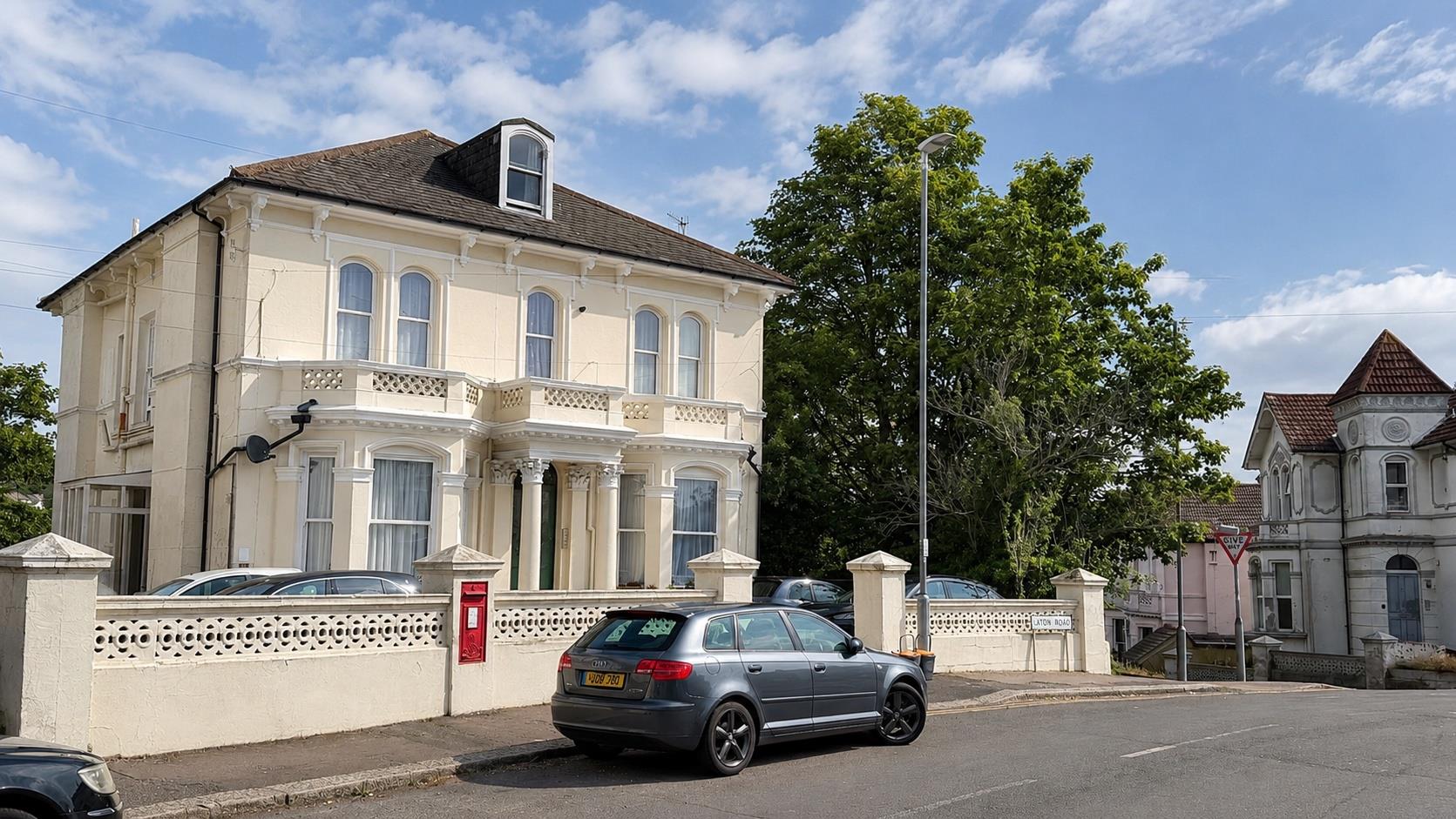 Laton Road, Hastings